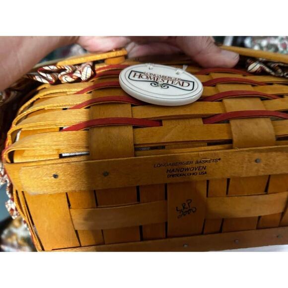 Longaberger 2000 Woven‎ Memories Basket Homestead with padded lid and Tie-On - Picture 4 of 4